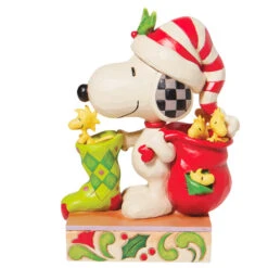 Enesco Jim Shore Peanuts Snoopy And Woodstock With Stocking Figurine, 7" -Enesco Jim Shore Snoopy Woodstock With Stocking Figurine 6008957 03